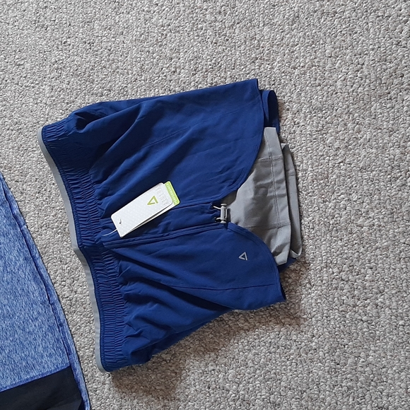 New Active Top and Running Short Set. - Picture 4 of 10